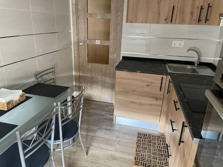Adoracte 4 Mieres Apartamentos Ngoại thất bức ảnh